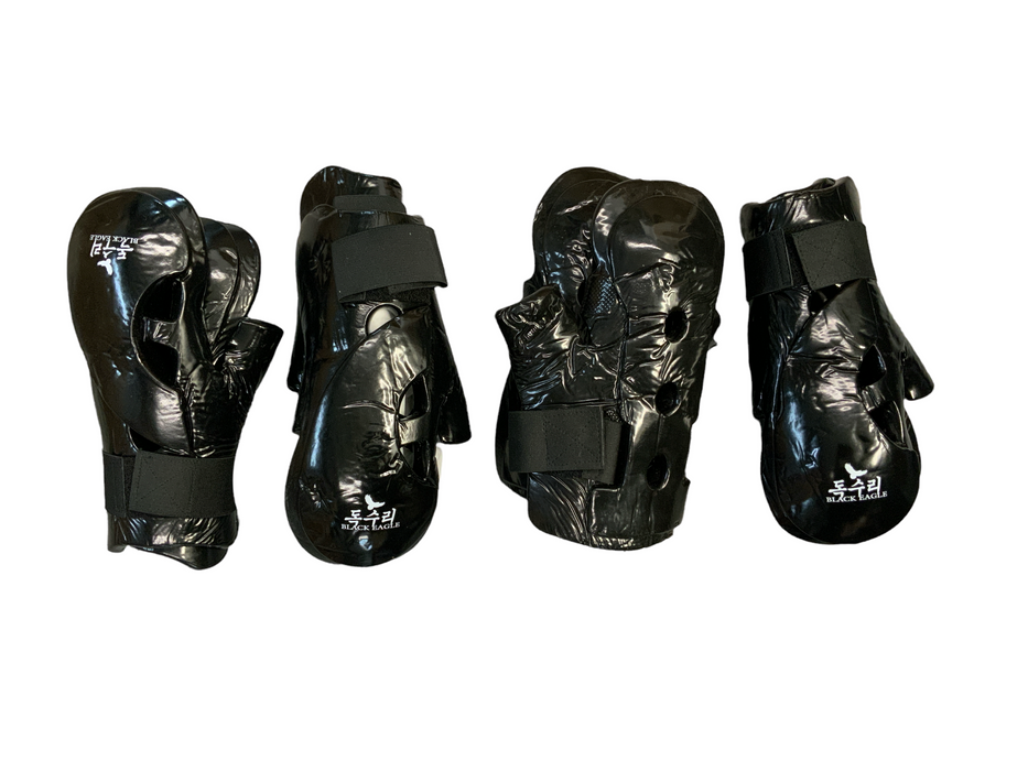 Job Lot Of Sparring / Kick Boxing Gloves 4 PAIRS Black Eagle