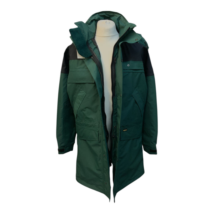 Goretex Micro Climate 3/4 Length Jacket Green and Black Medium New OJ249ND