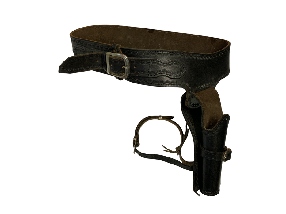 Black Leather Gun Belt RH With 12 Ammo Slots 36” Waist GH56