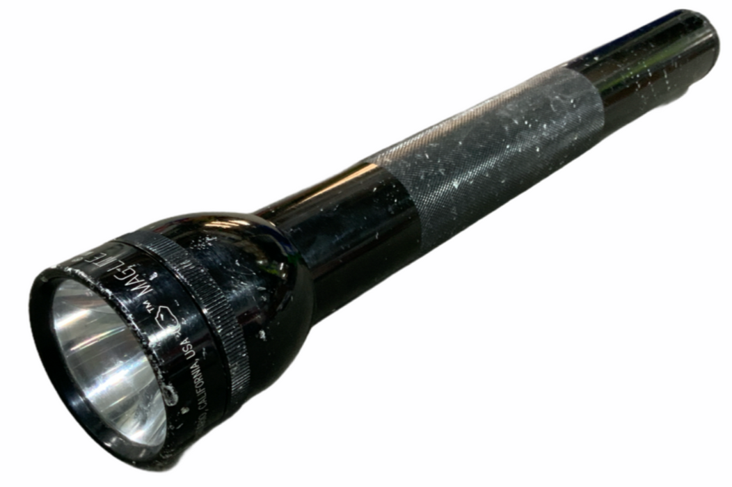 Black MagLite D Cell Torch, 4-Cell D - 4 D Cell Flashlight / Torch